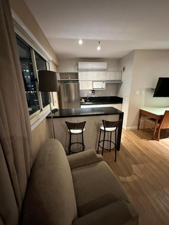 Flat Na Barra Da Tijuca 905 Premium - Com Cozinha, Microondas, Fogao Cooktop, Estacionamento, Balsa Praia, Academia, Muito Lindo, Confortavel E Aconchegante *