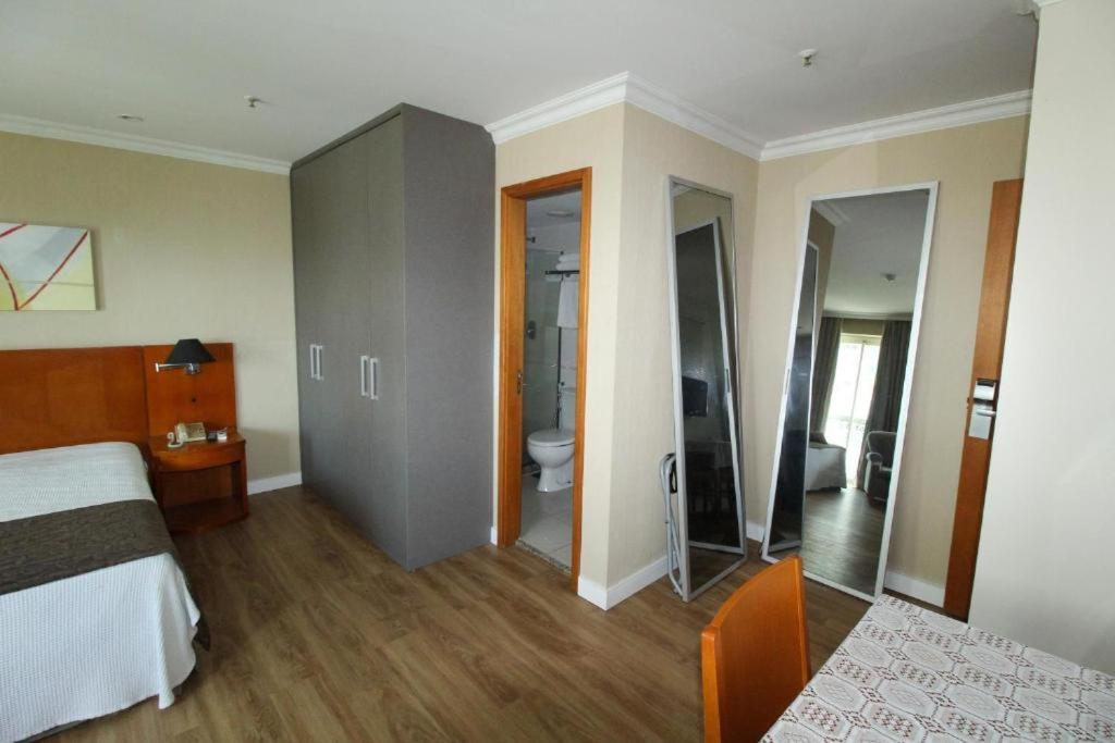 Flat Na Barra Da Tijuca 905 Premium - Com Cozinha, Microondas, Fogao Cooktop, Estacionamento, Balsa Praia, Academia, Muito Lindo, Confortavel E Aconchegante