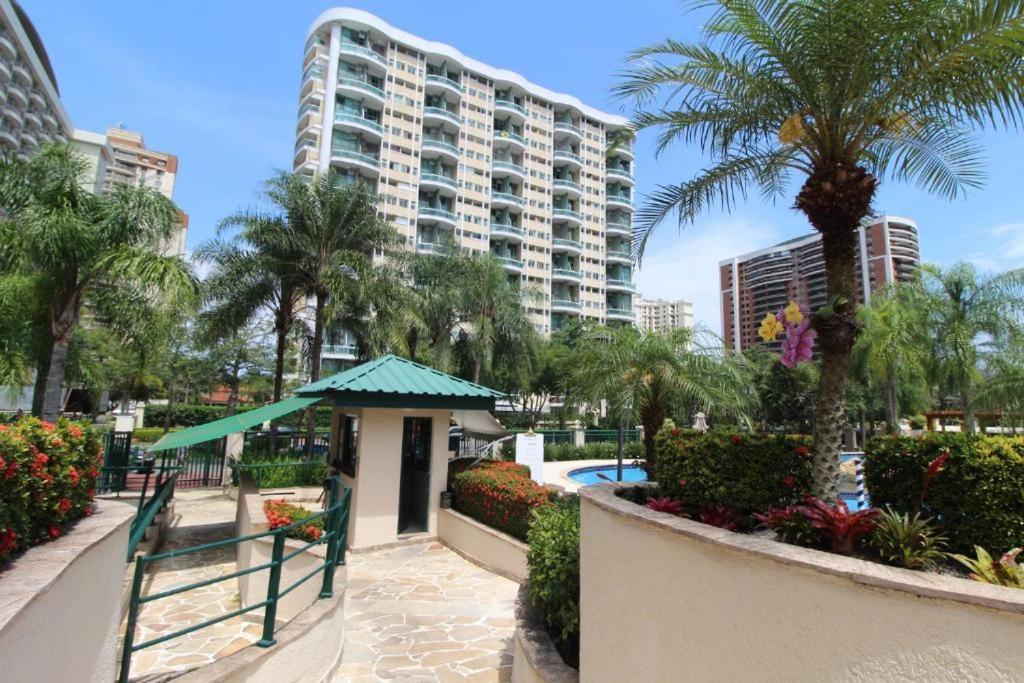 Flat Na Barra Da Tijuca 905 Premium - Com Cozinha, Microondas, Fogao Cooktop, Estacionamento, Balsa Praia, Academia, Muito Lindo, Confortavel E Aconchegante Apartamento