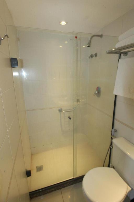 Flat Na Barra Da Tijuca 905 Premium - Com Cozinha, Microondas, Fogao Cooktop, Estacionamento, Balsa Praia, Academia, Muito Lindo, Confortavel E Aconchegante